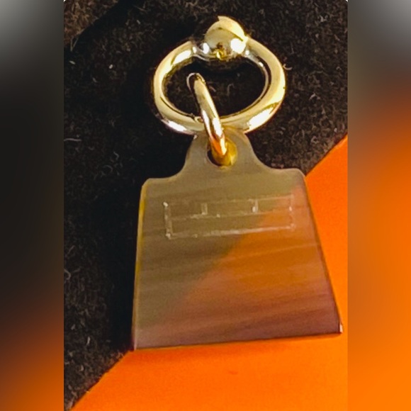 Hermès Authentic Amulet Maroquinier Kelly Cadena Earrings Brown Golden New W Box - Picture 6 of 16